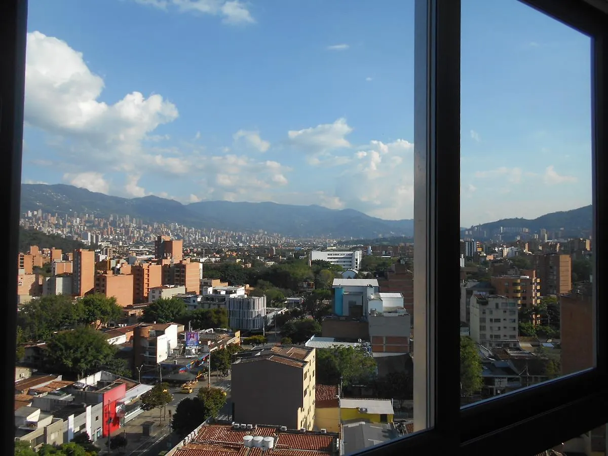 San Peter Suites Medellin 0*,